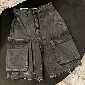 Zara black jorts size 4 SOLD ON DEPOP